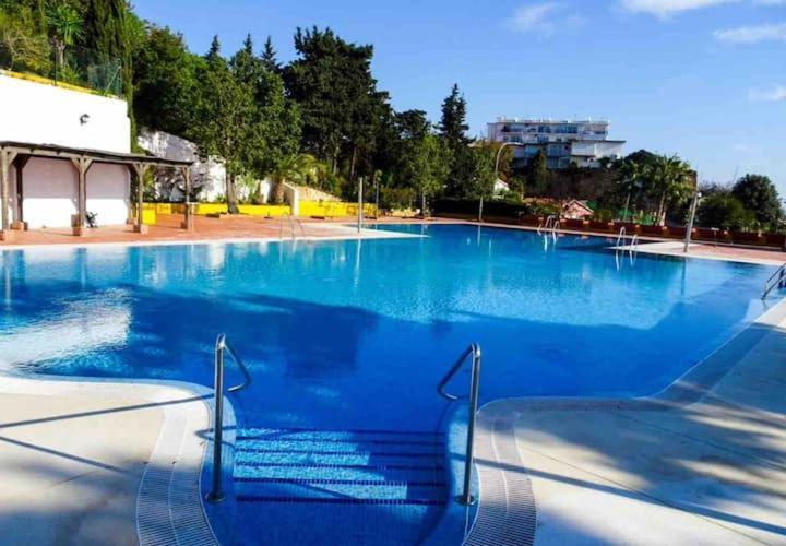 Apartamento Con Vistas Al Mar En Puerto Marina Lejlighed Torremolinos Eksteriør billede